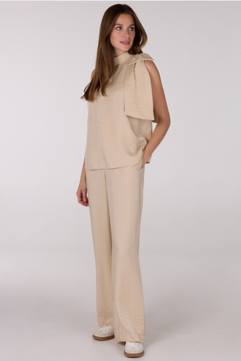 Juffrouw Jansen sue ss25 top sq 387 sleeveless